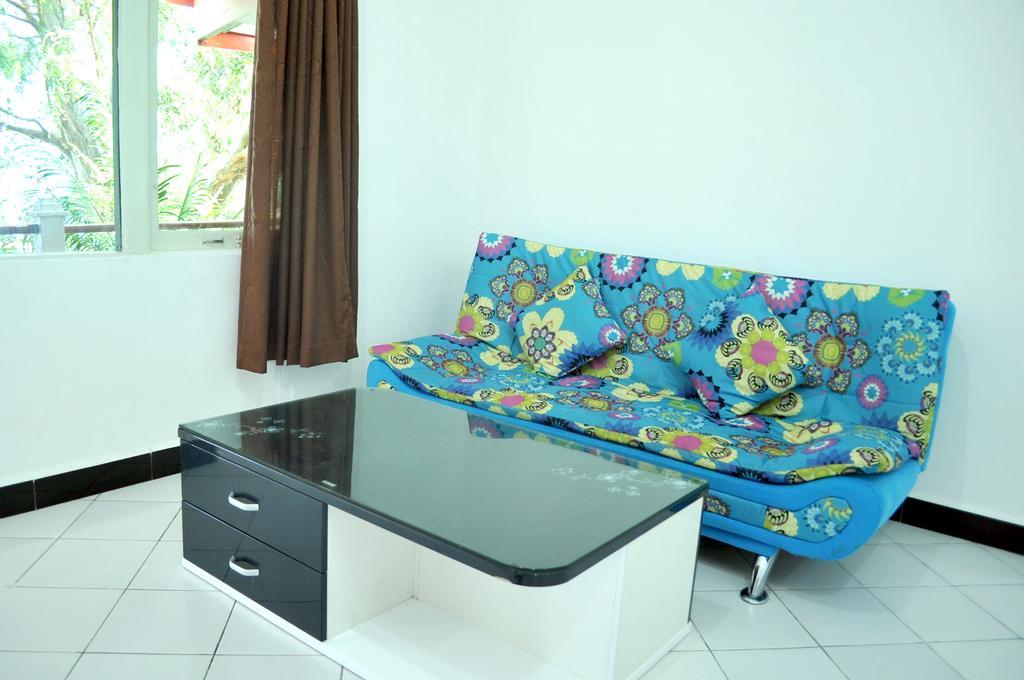 Mimiland Batu Payung Hotel Singkawang Exterior foto